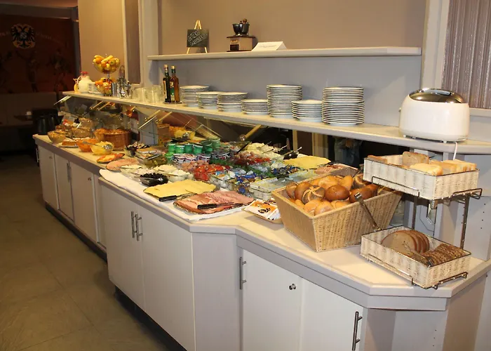 Hotel Munich City 4* מינכן