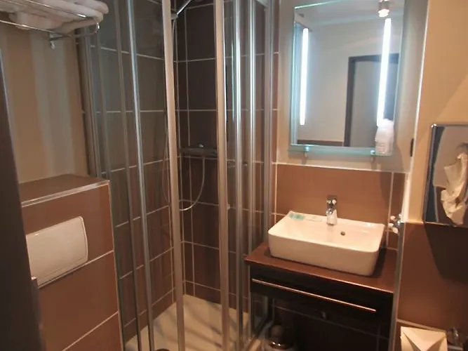 Hotel Munich City 4* מינכן